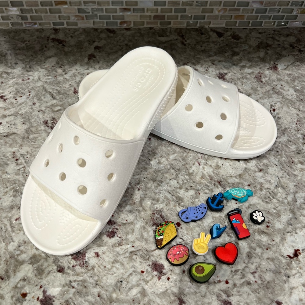 Women’s Crocs Slides and Jibbitz charms  size 8, white